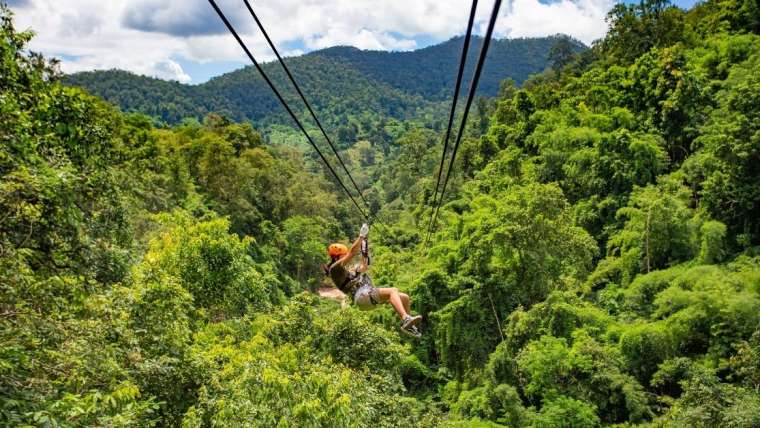 zipline come attrazione turistica